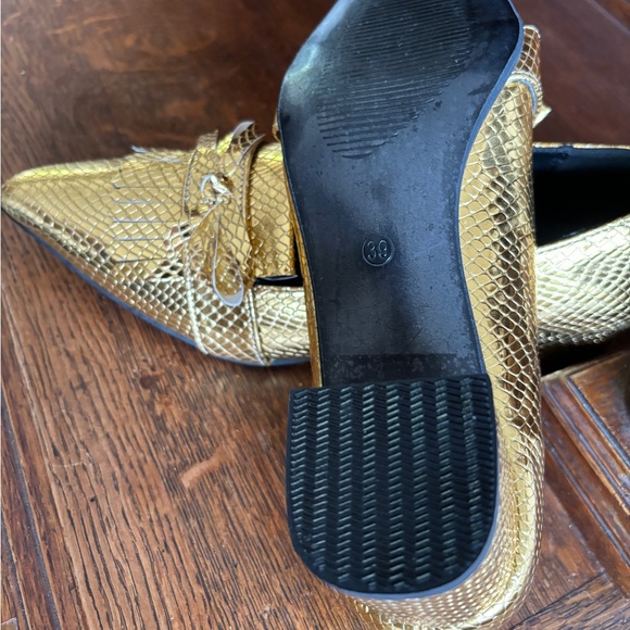 NWOT - GOLD FAUX SNAKE - Picture 7 of 14